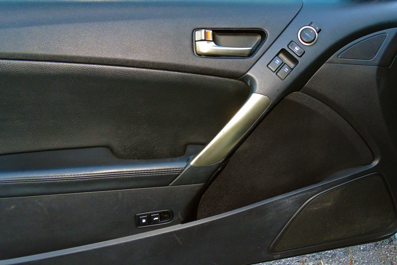 2013 Hyundai Genesis 3.8