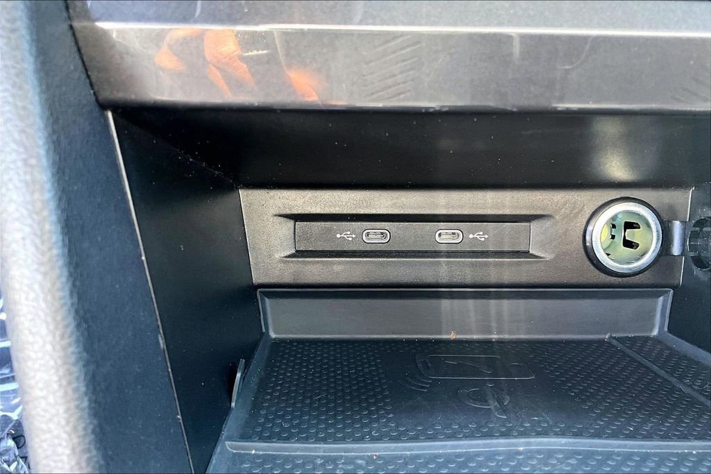 2022 Volkswagen Tiguan SEL R-Line