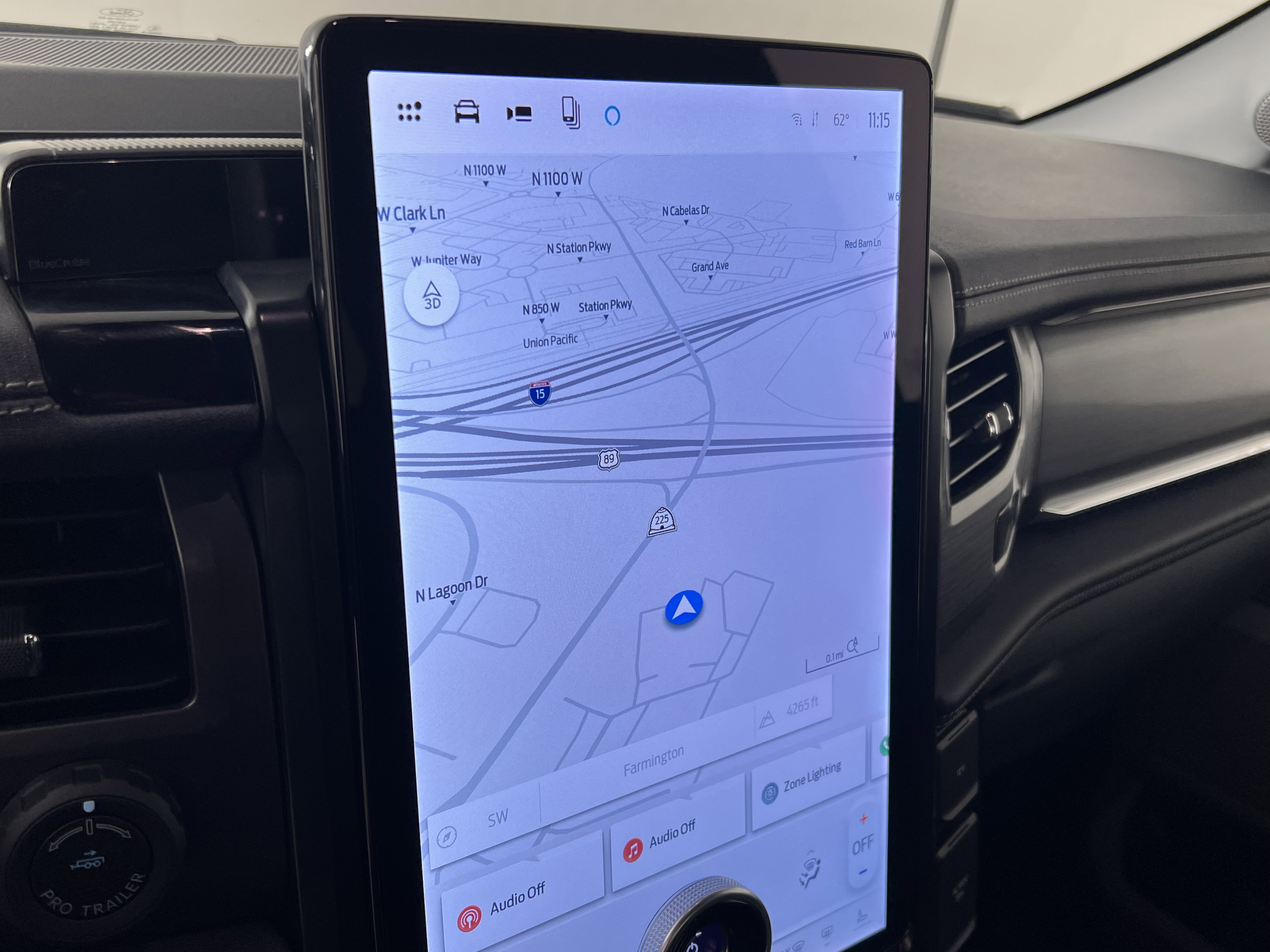 2024 Ford F150 Lightning Flash