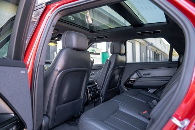 2024 Land Rover Range Rover Sport SE