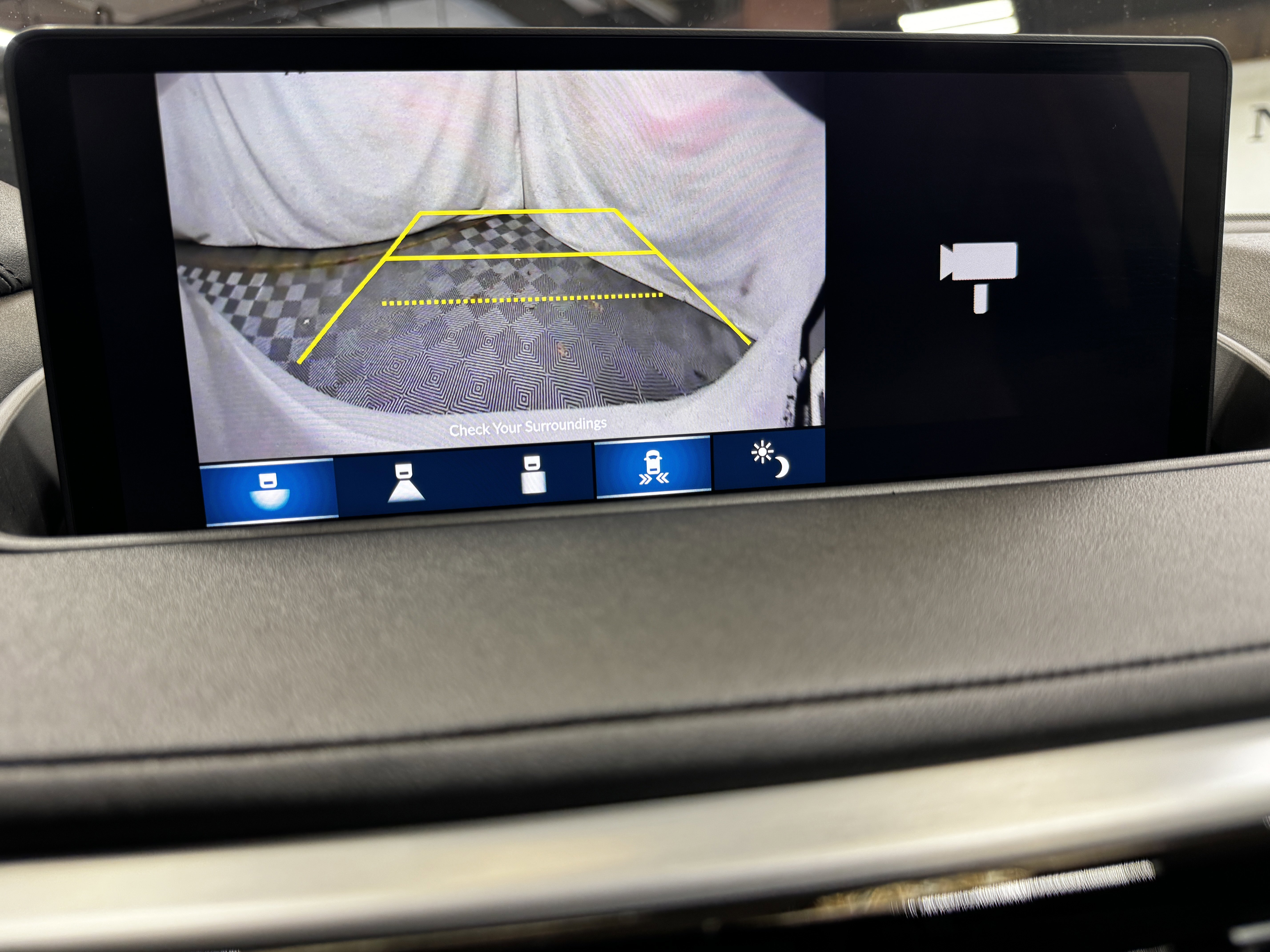 2023 Acura MDX FWD w/ Technology Package