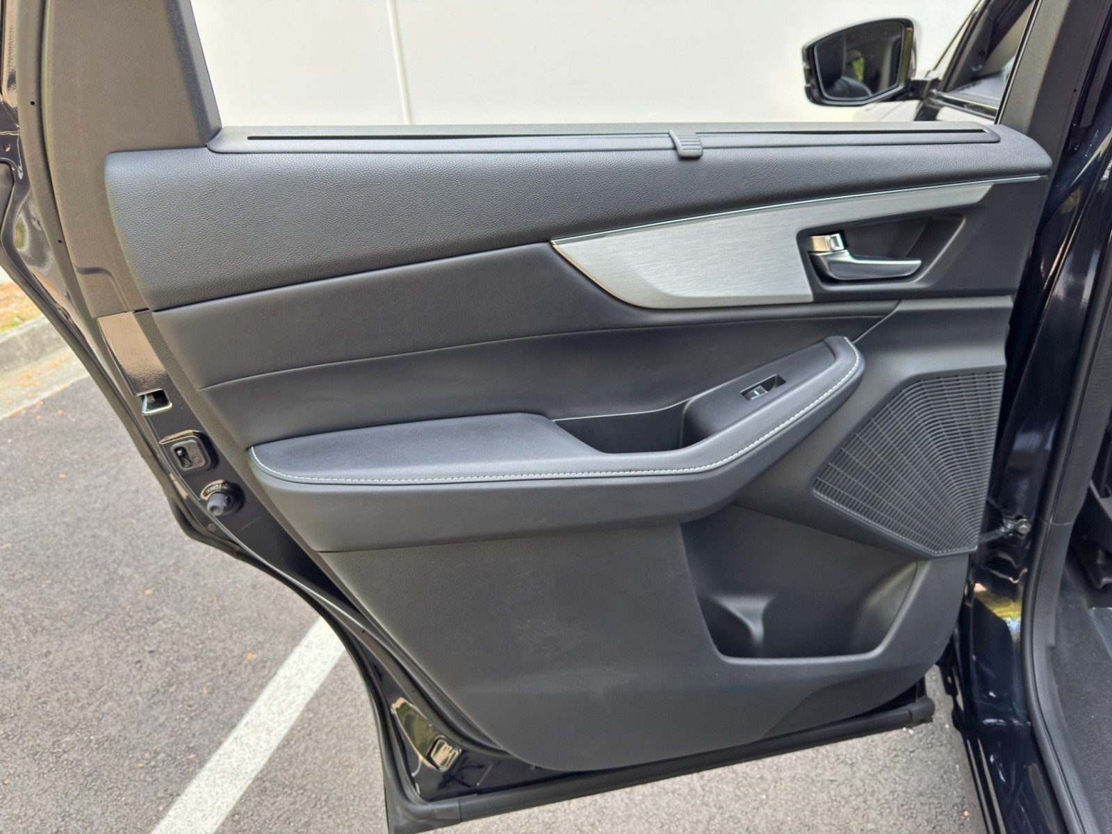 2023 Acura MDX FWD w/ Technology Package