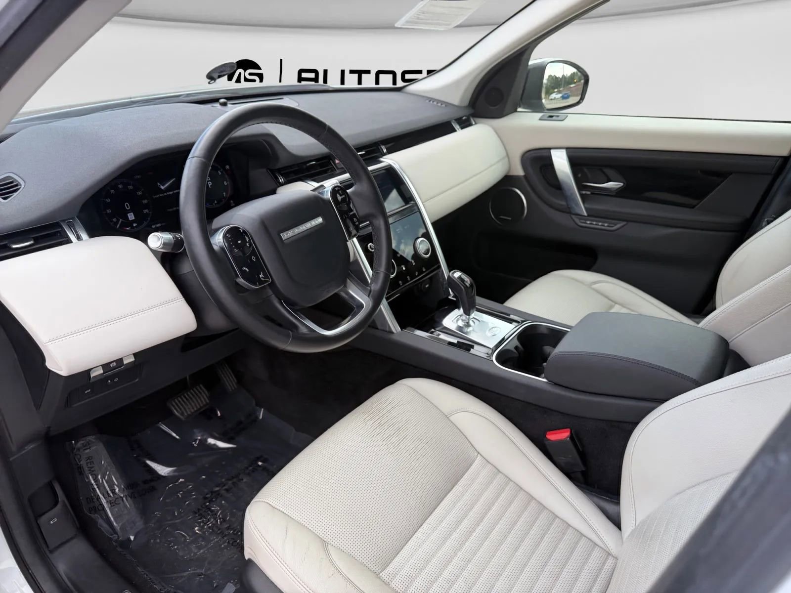 2020 Land Rover Discovery Sport SE