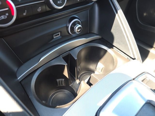 2024 Alfa Romeo Stelvio Ti