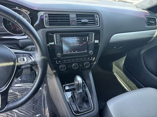 2016 Volkswagen Jetta SEL Premium