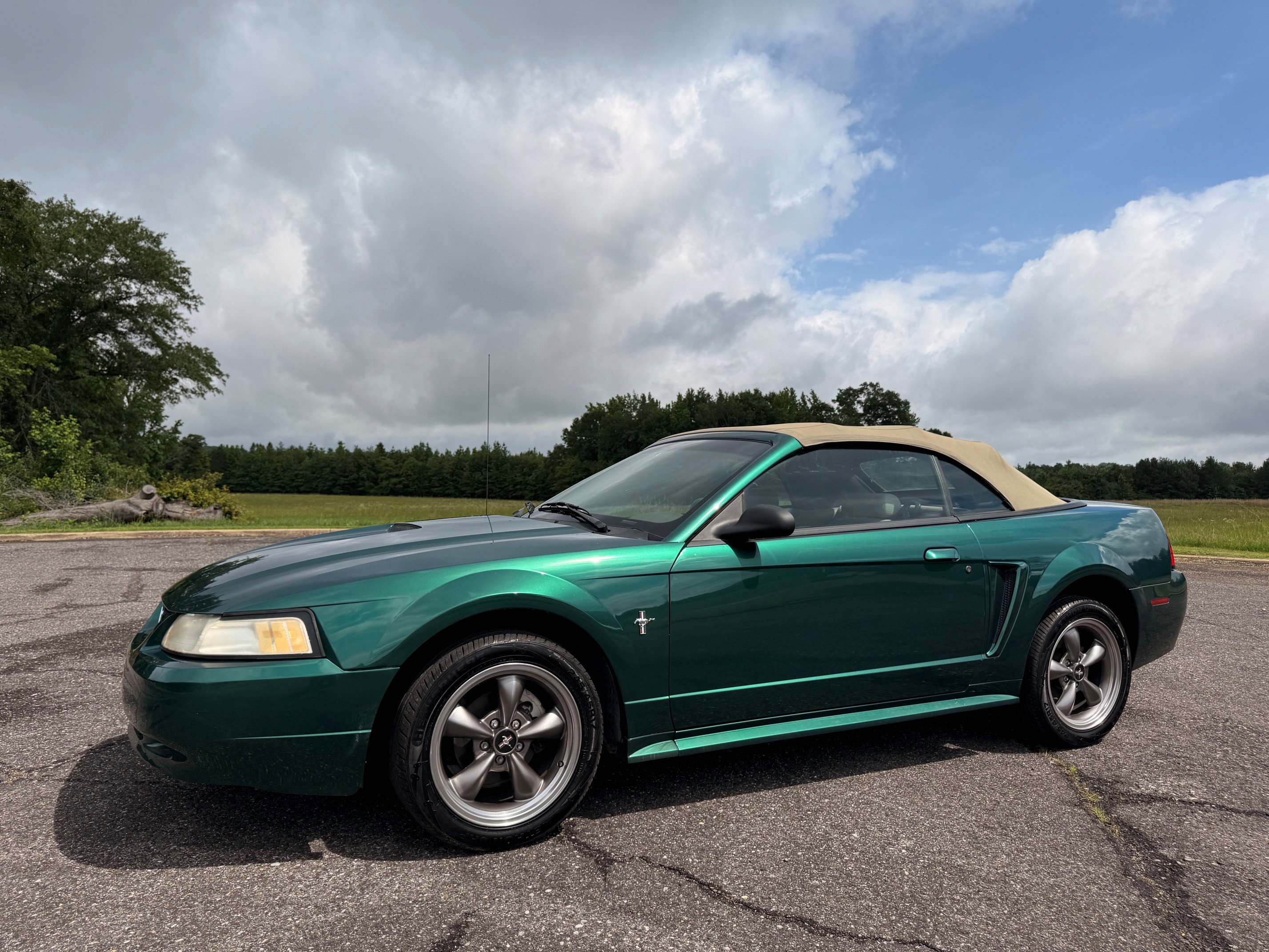 Used 2000 Ford Mustang Convertible