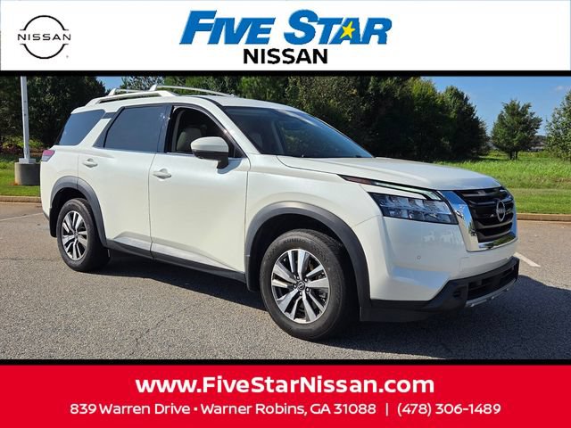 Used 2024 Nissan Pathfinder SL