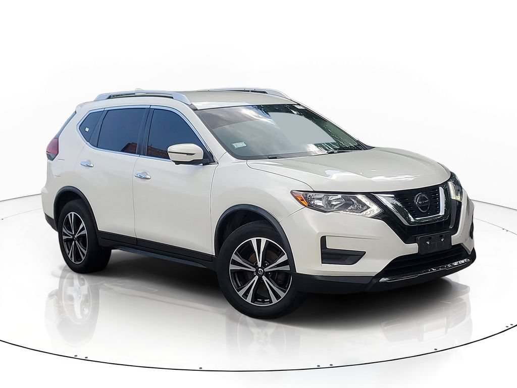 Used 2019 Nissan Rogue SV w/ Premium Package