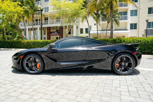 Used 2018 McLaren 720S Performance photo 15