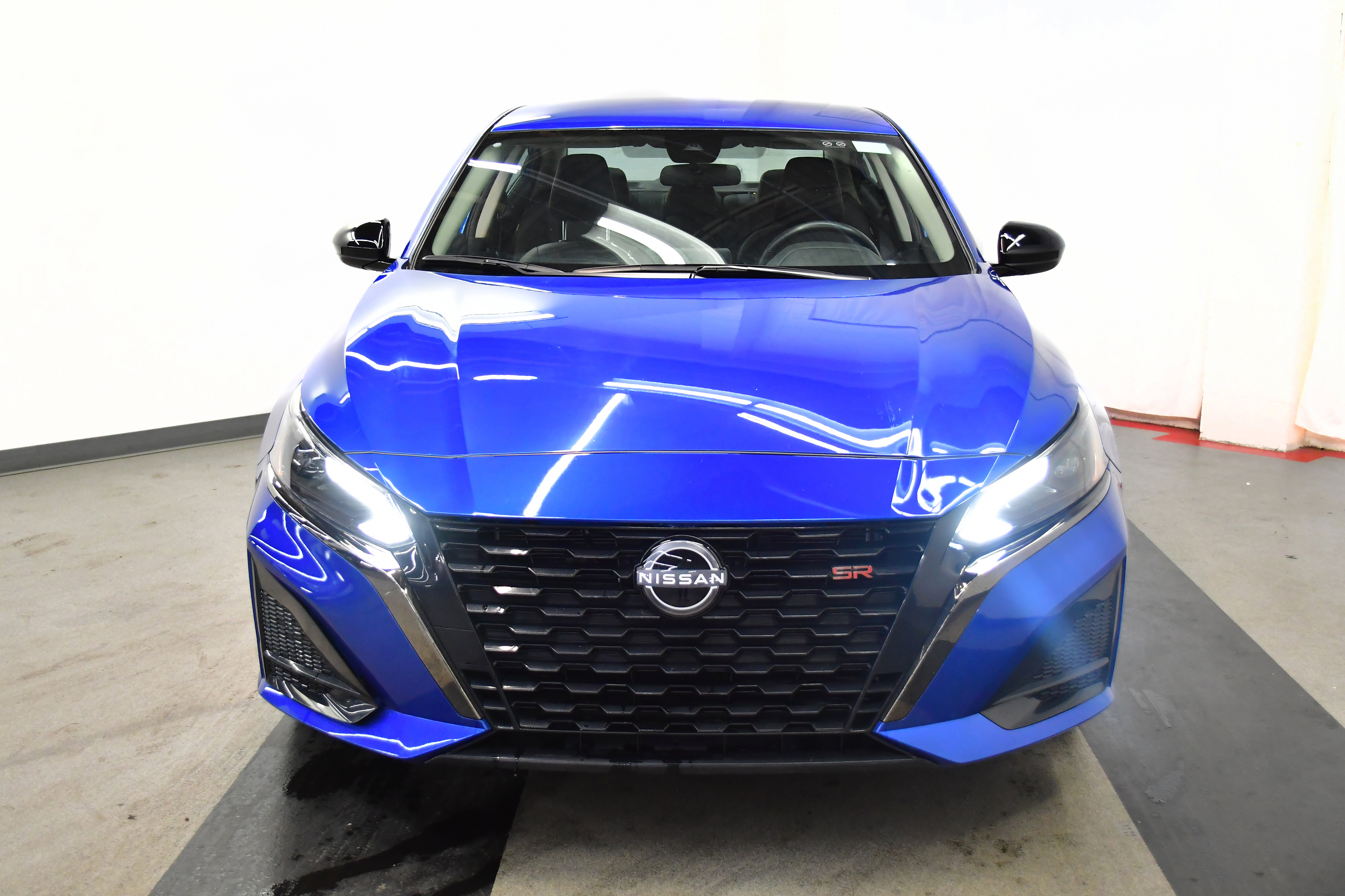 2025 Nissan Altima 2.5 SR