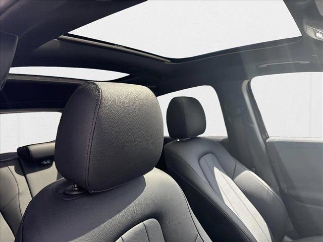 2025 Mercedes-Benz GLA 250