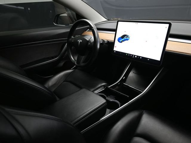 2019 Tesla Model 3 Mid Range