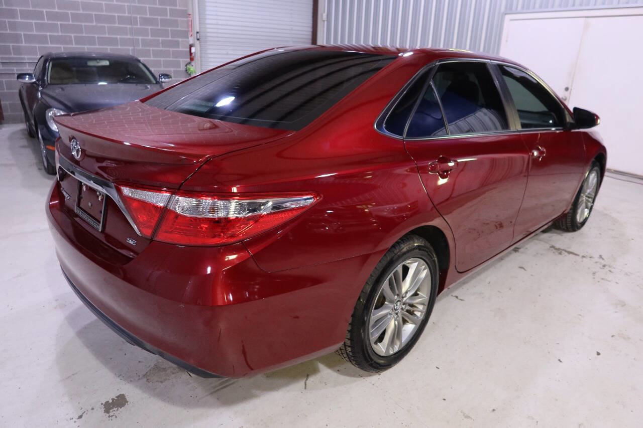2017 Toyota Camry SE