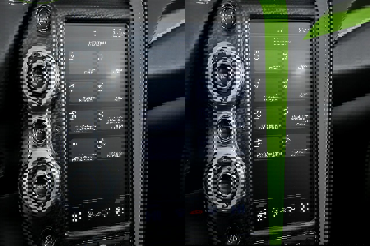 Used 2022 McLaren 765LT photo 33