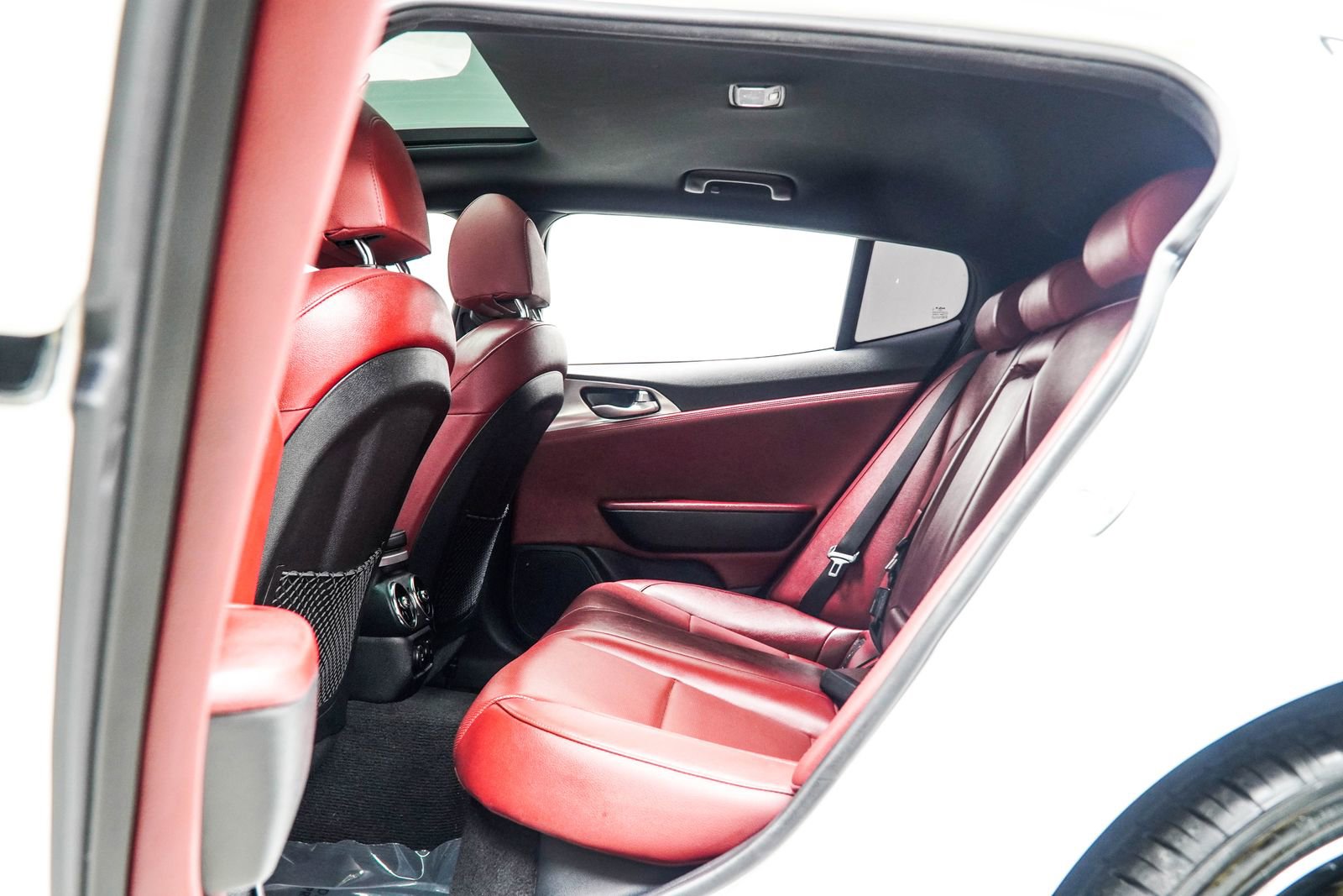 2022 Kia Stinger GT1