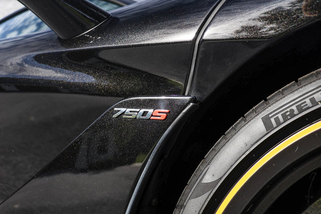 Used 2025 McLaren 750S photo 90