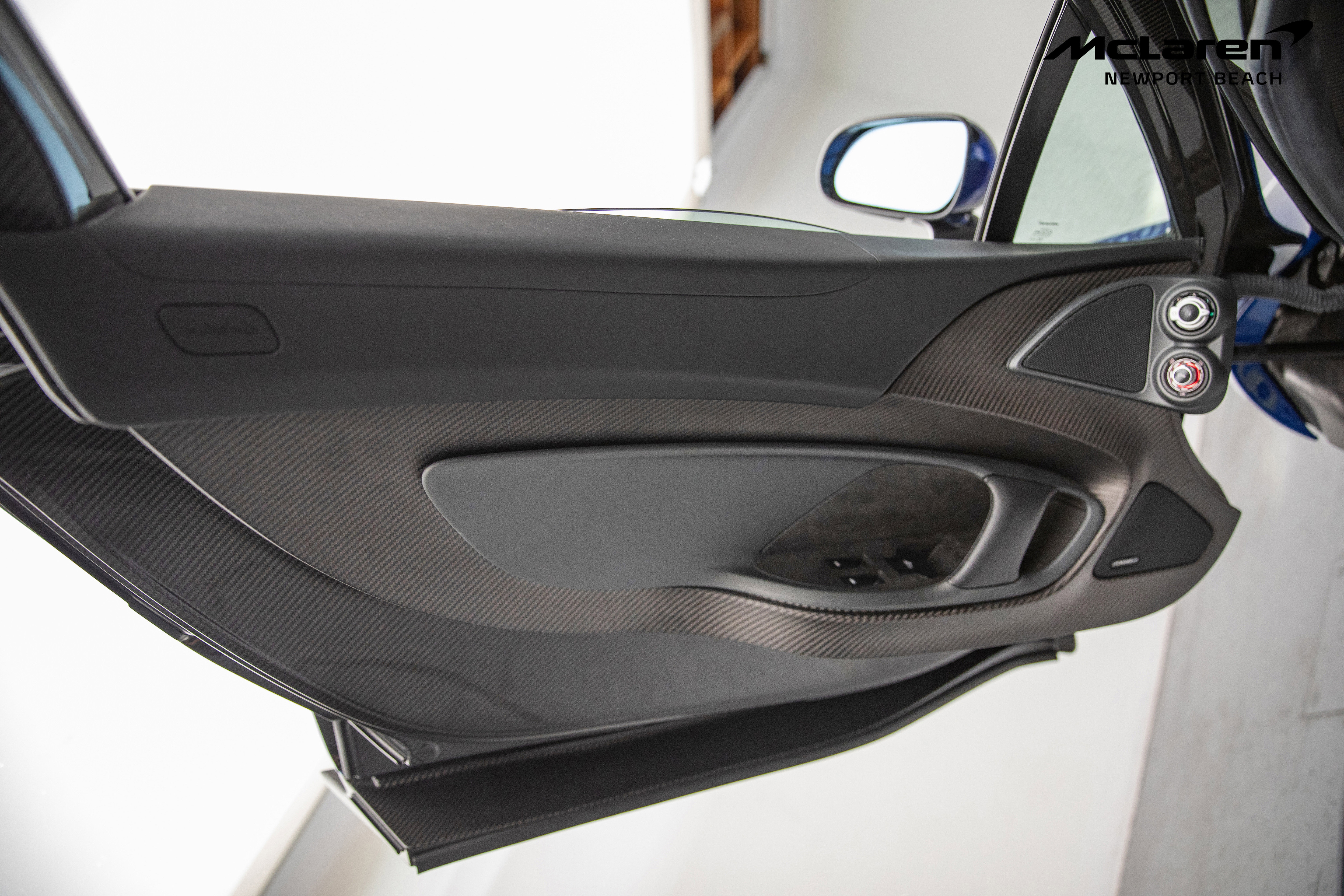 Used 2014 McLaren P1 photo 56