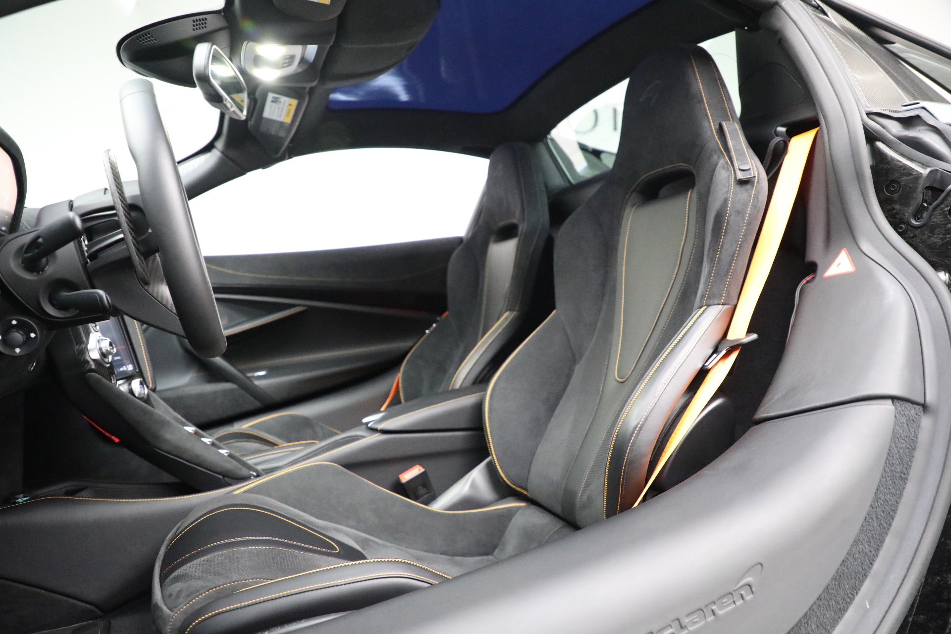Used 2023 McLaren 720S Performance photo 37
