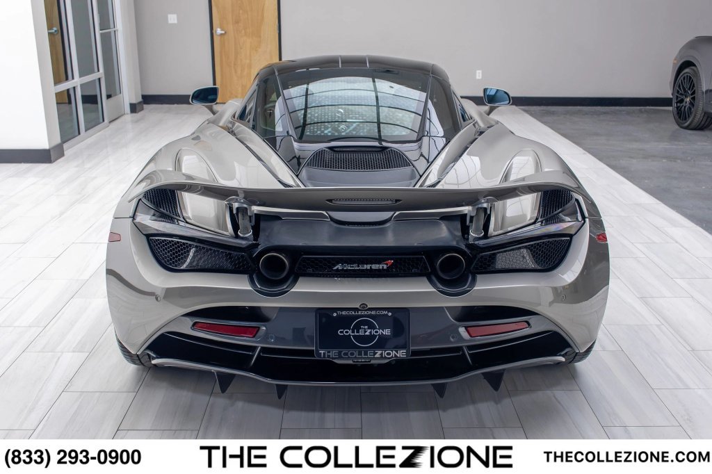 Used 2018 McLaren 720S photo 22