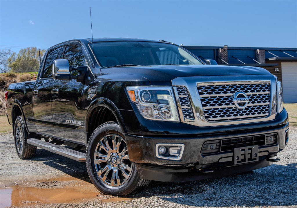2017 Nissan Titan Platinum Reserve