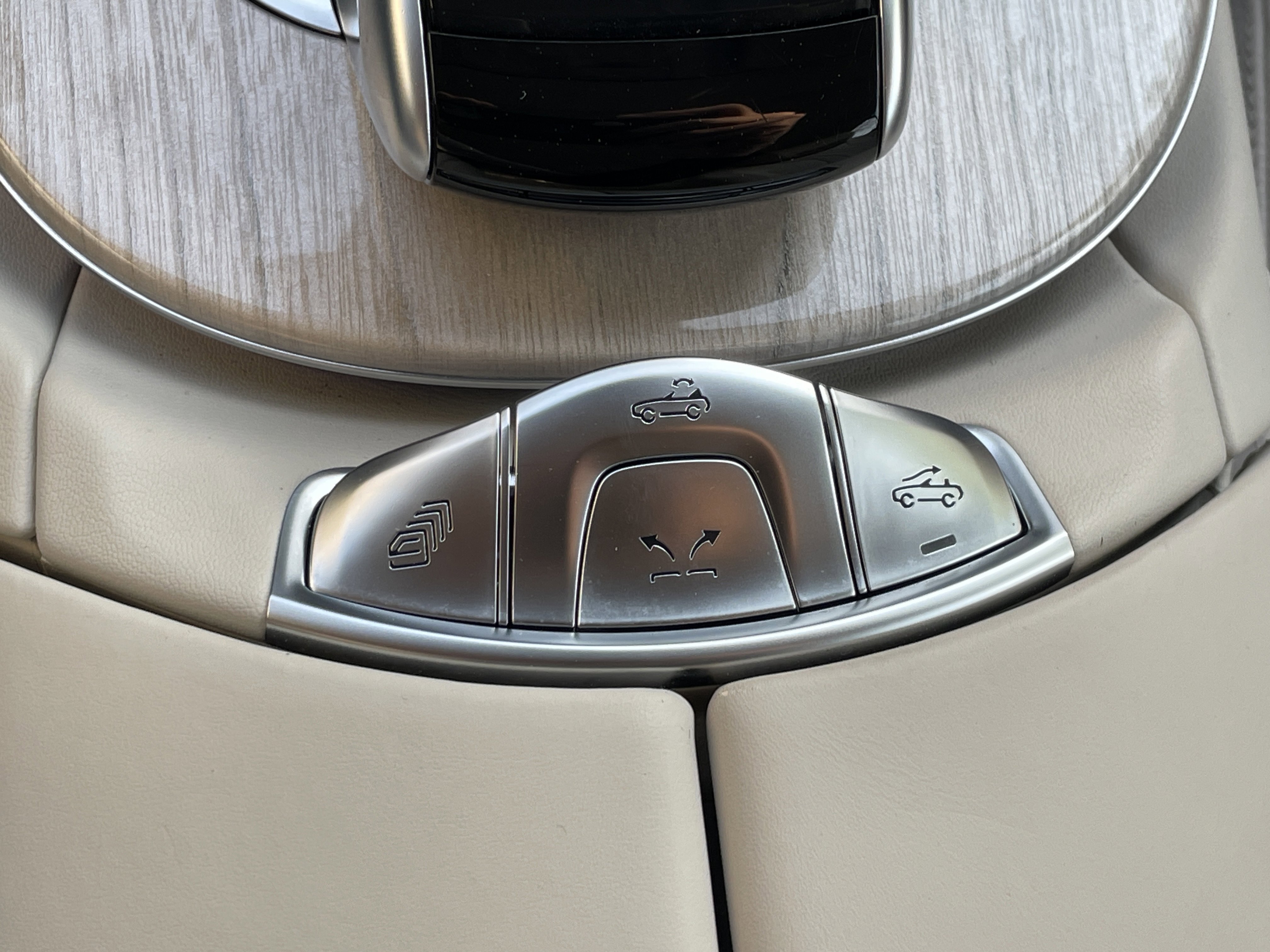 2023 Mercedes-Benz E 450 Cabriolet