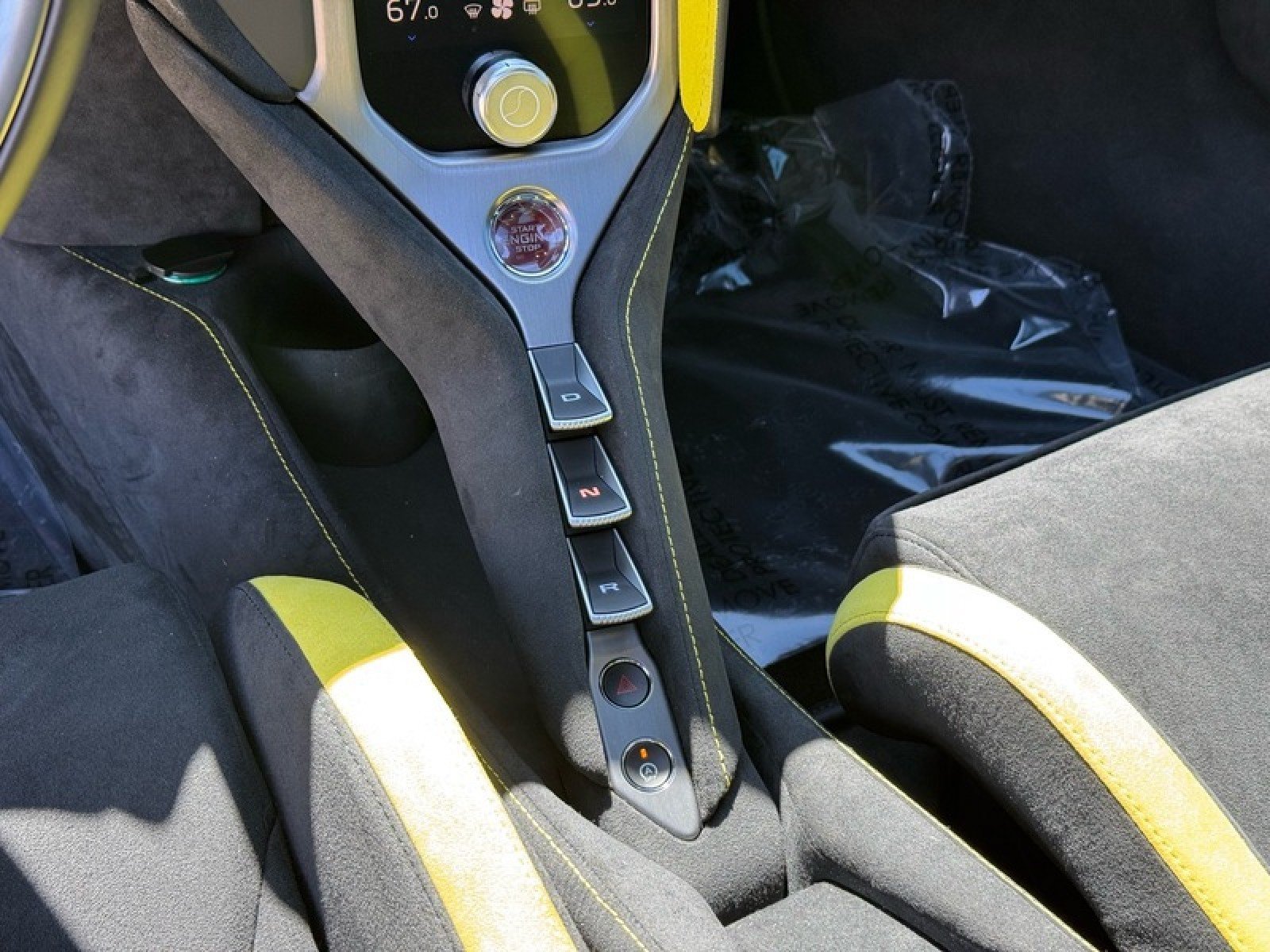 Used 2024 McLaren 750S photo 17