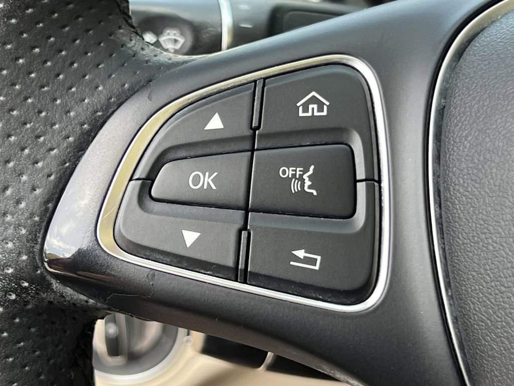 2018 Mercedes-Benz C 300 Sedan