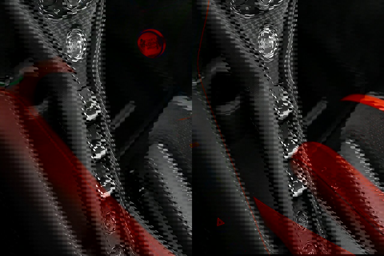 Used 2018 McLaren 720S photo 41