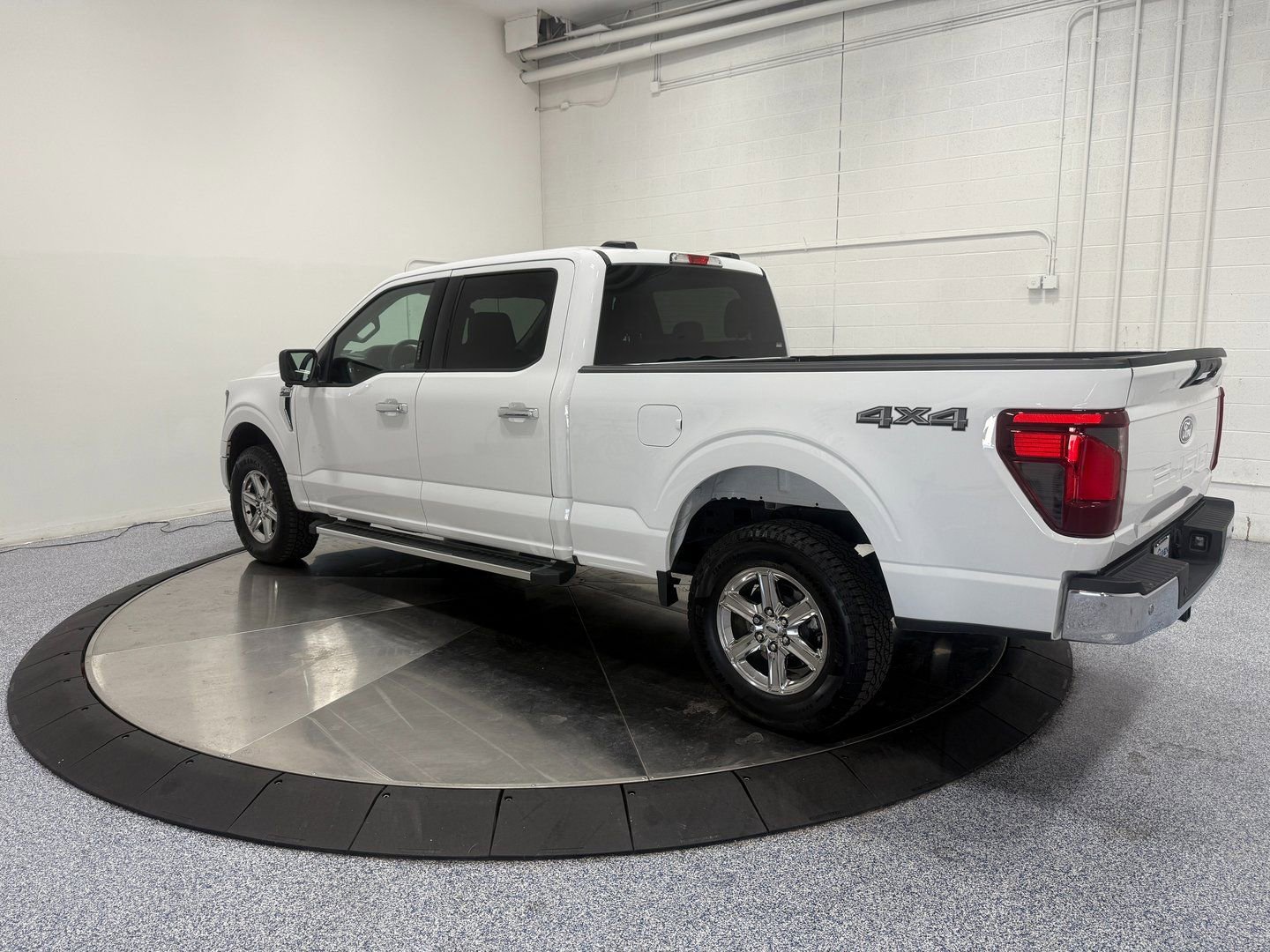 2024 Ford F150 XLT