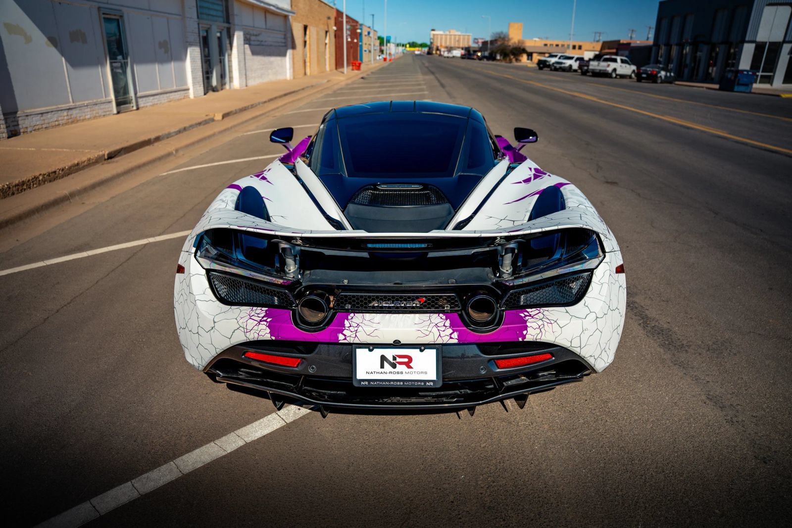 Used 2018 McLaren 720S photo 9