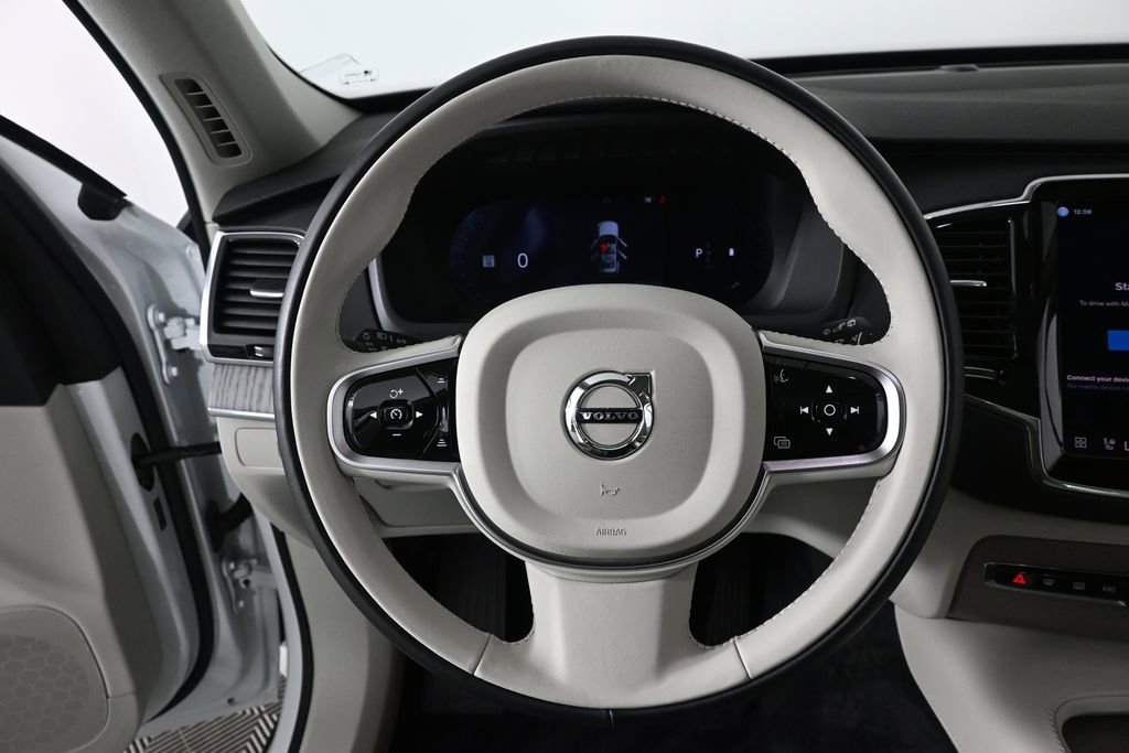 2025 Volvo Xc90 B5 Plus