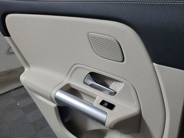 2023 Mercedes-Benz GLA 250