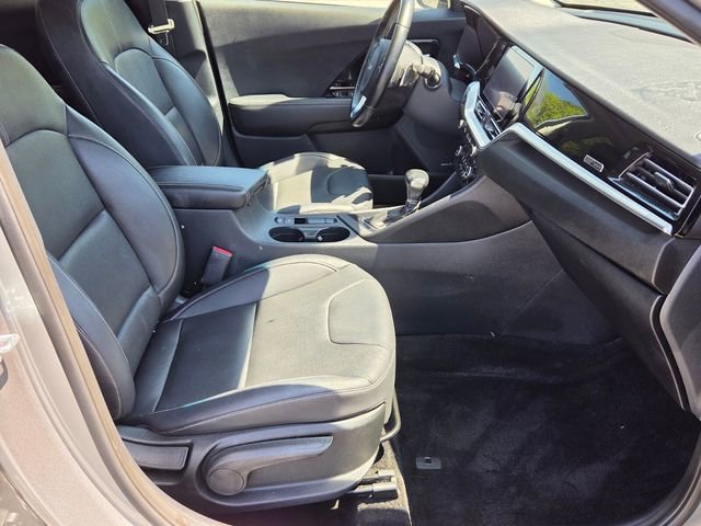 2022 Kia Niro Touring Special Edition