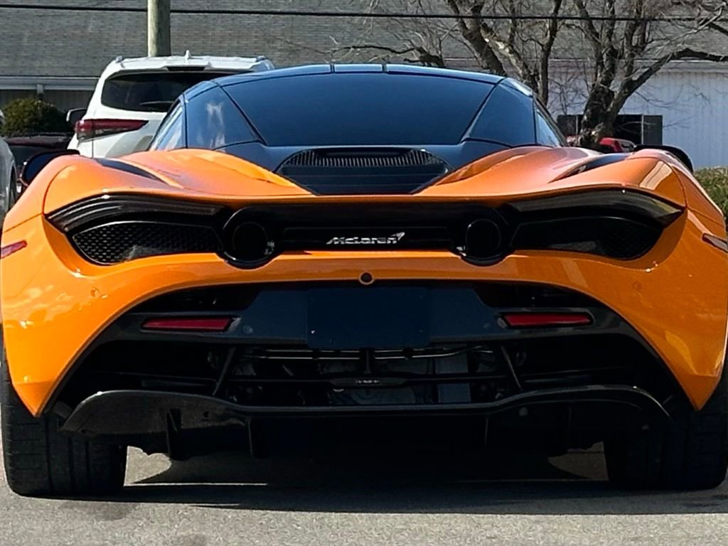 Used 2019 McLaren 720S Performance photo 12