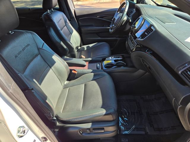 2022 Honda Pilot Black Edition