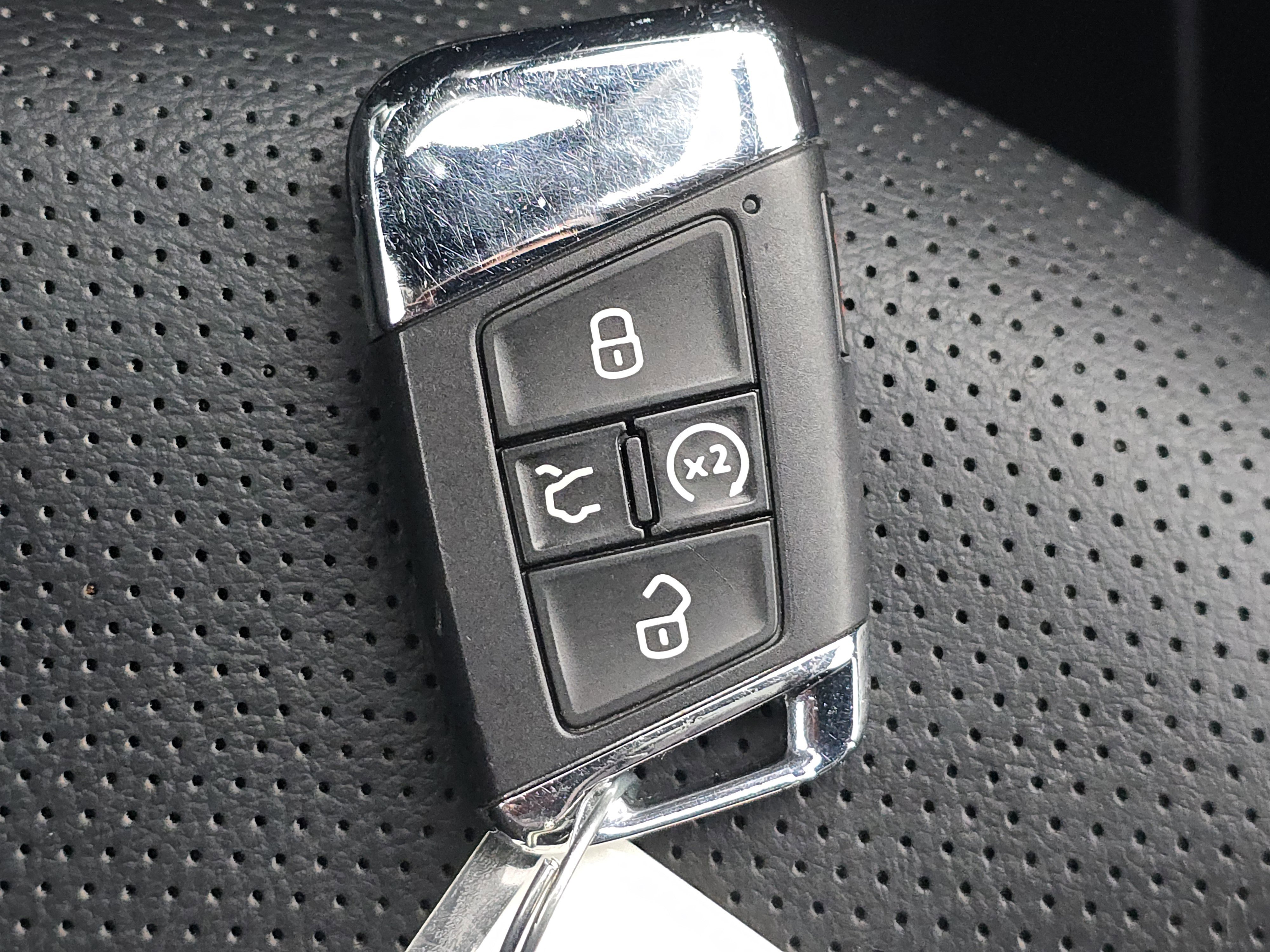 2023 Volkswagen Atlas SEL Premium