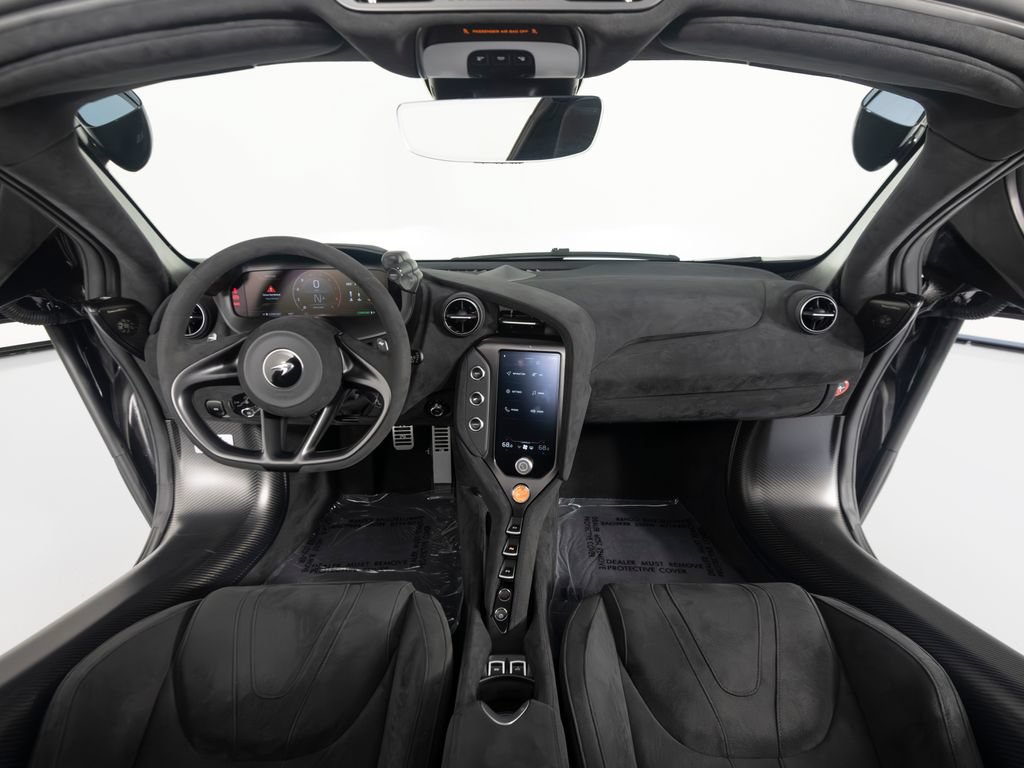 Used 2025 McLaren 750S Spider photo 32