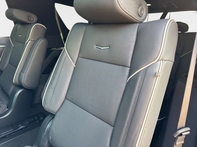 2025 Cadillac Escalade Sport