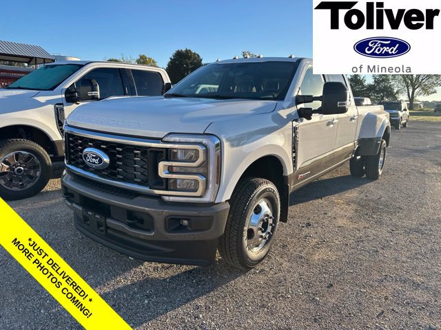 New 2027 Ford F350 King Ranch