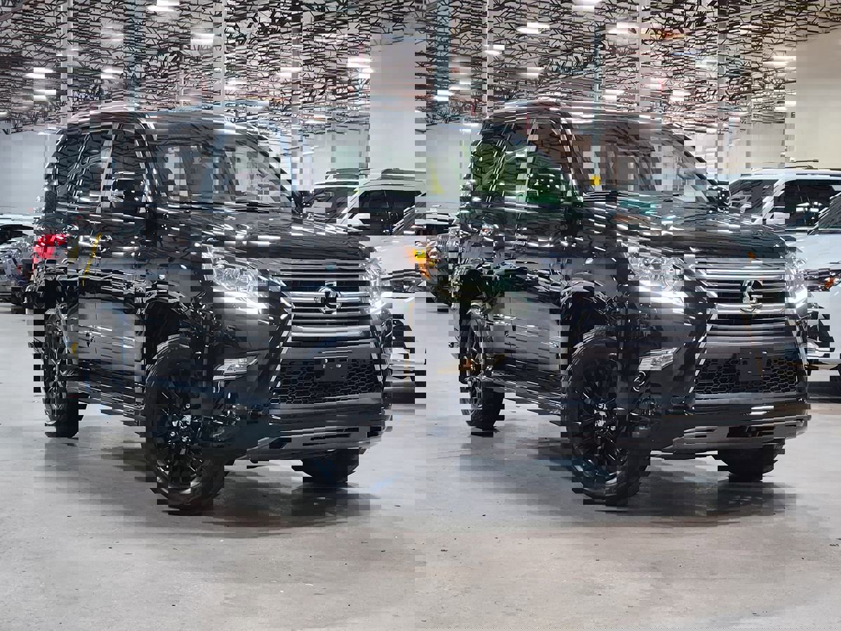 Used 2015 Lexus GX 460 w/ Premium Package