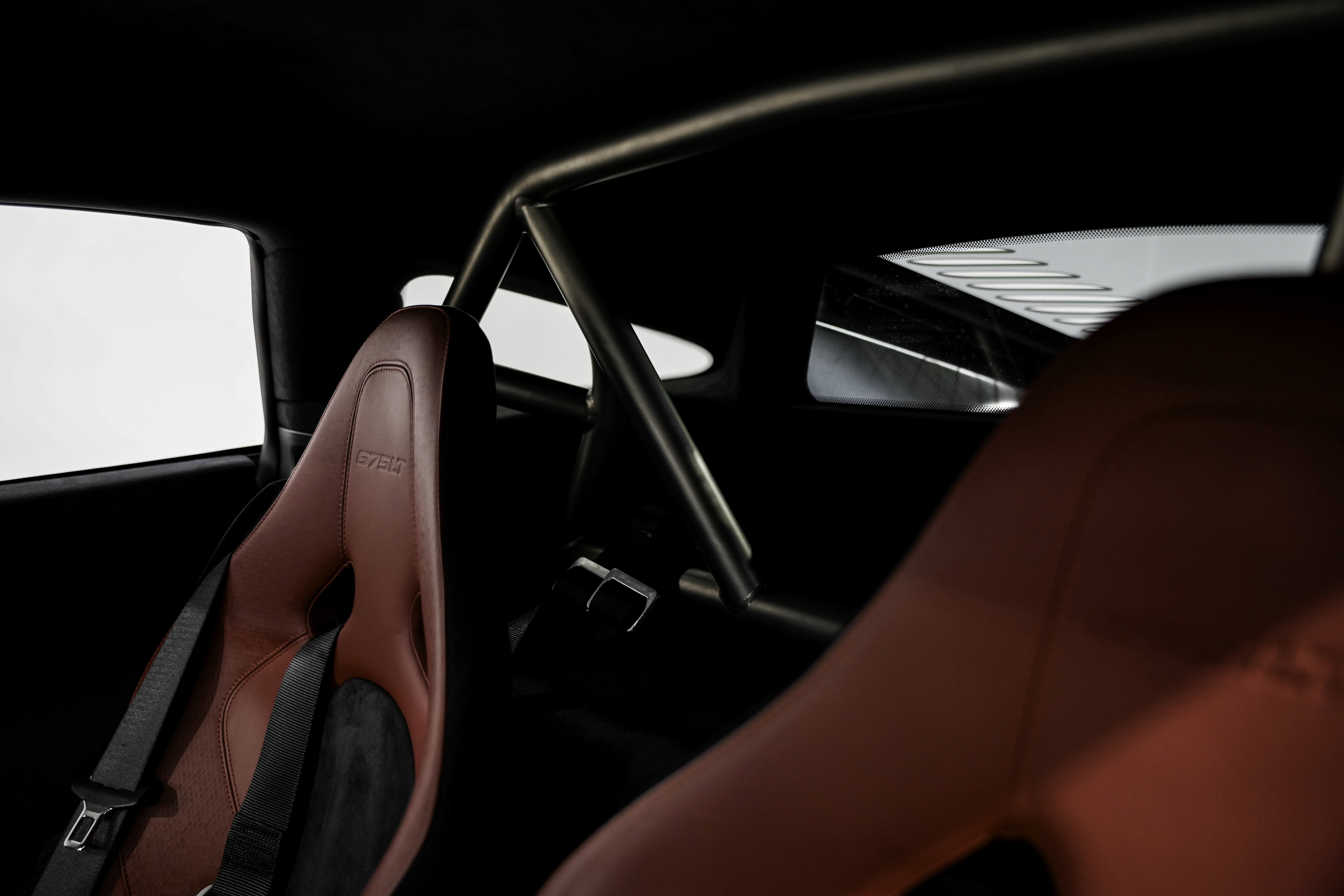 Used 2016 McLaren 675LT Coupe photo 22