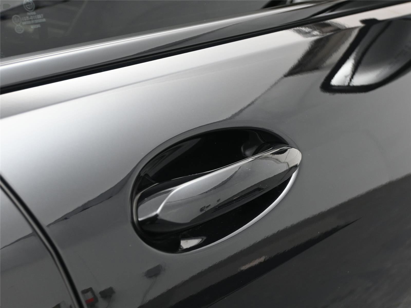 2025 BMW M8 Competition