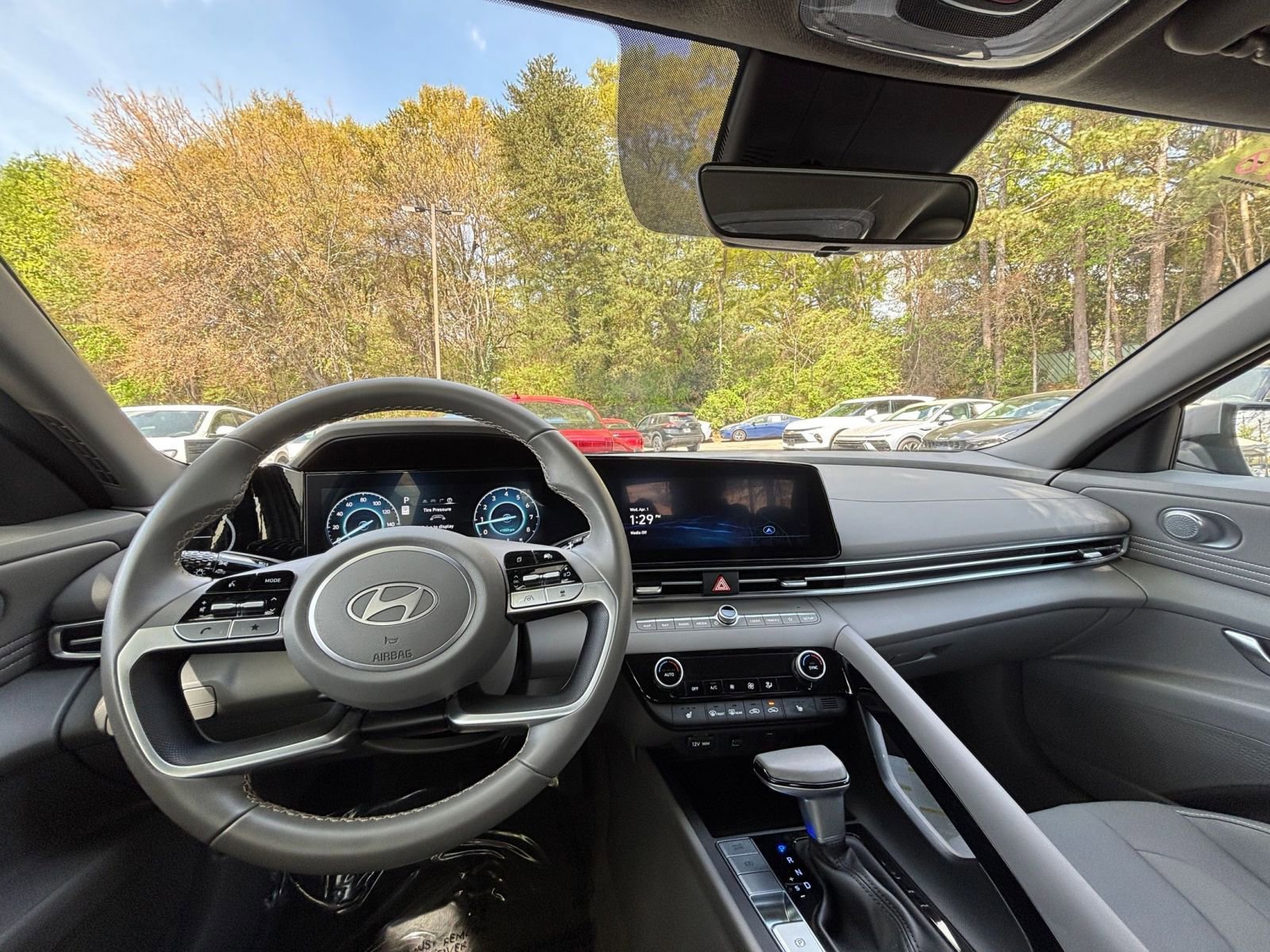 2025 Hyundai Elantra SEL