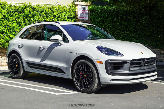 2025 Porsche Macan GTS