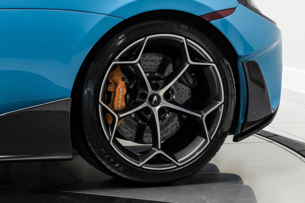 Used 2019 McLaren 600LT photo 45