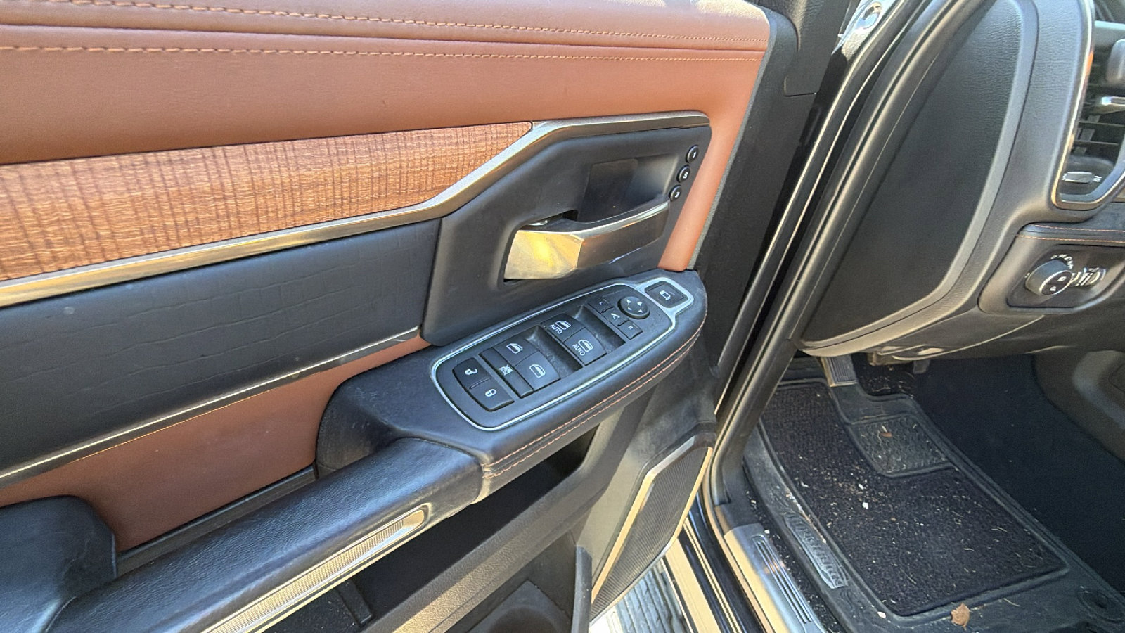 2022 RAM 3500 Limited