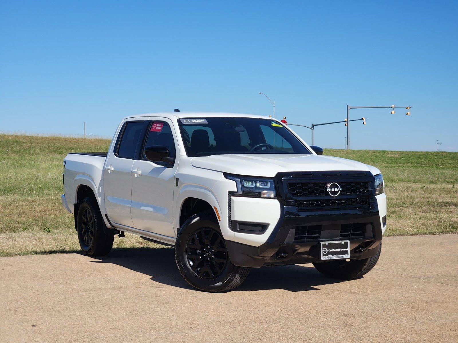 Used 2026 Nissan Frontier SV w/ Tow Package