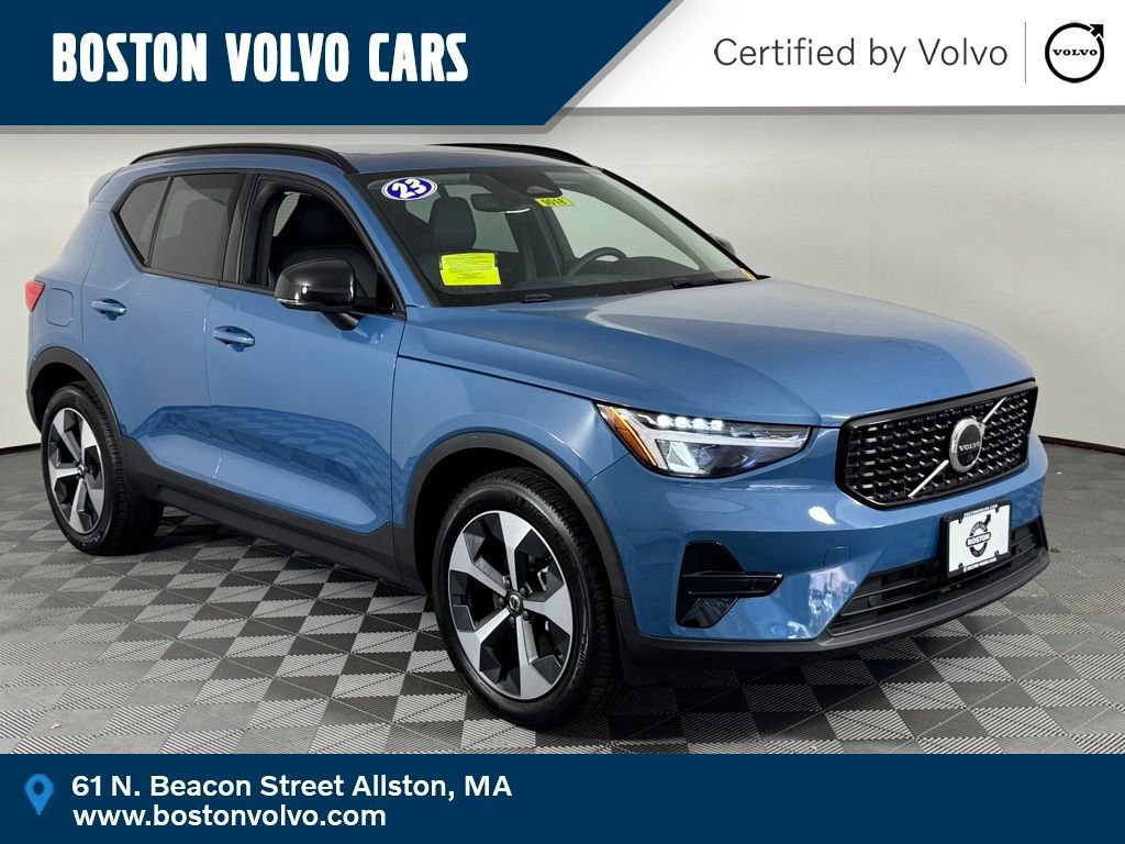 Certified 2024 Volvo XC40 B5 Core