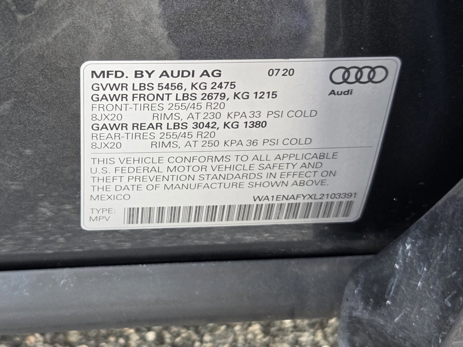 2020 Audi Q5 2.0T Titanium Premium Plus