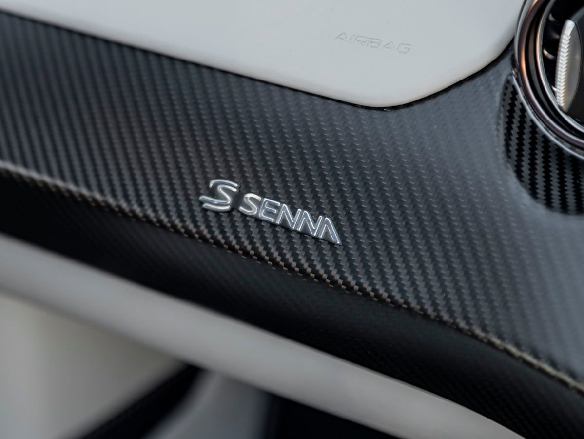 Used 2019 McLaren Senna photo 34